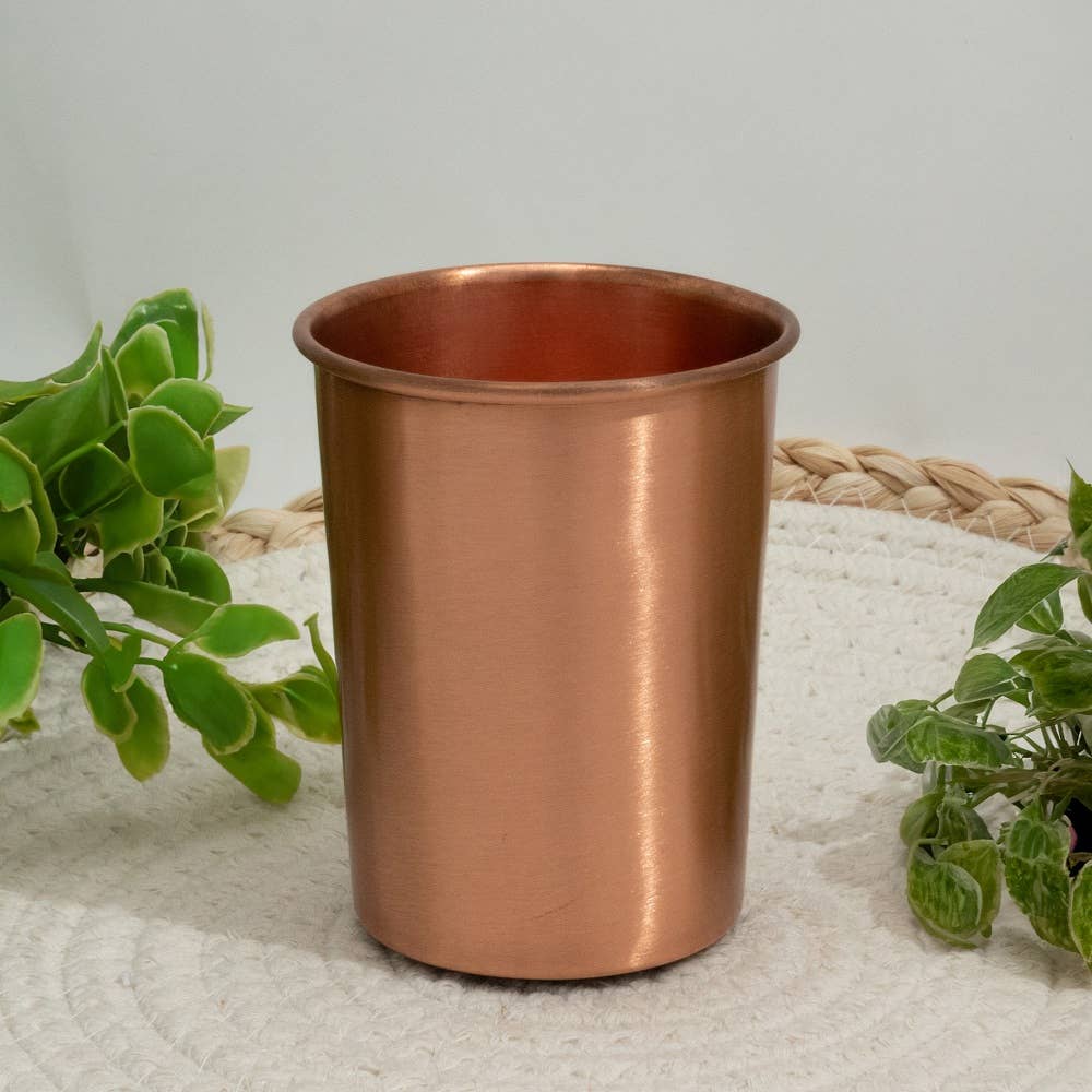 Käsintehty kuparinen juomasetti – 950ml pullo + 4 mukia