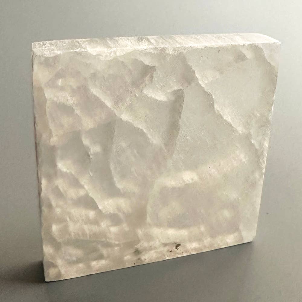 Selenite Latausalusta neliö, 7x7x1cm