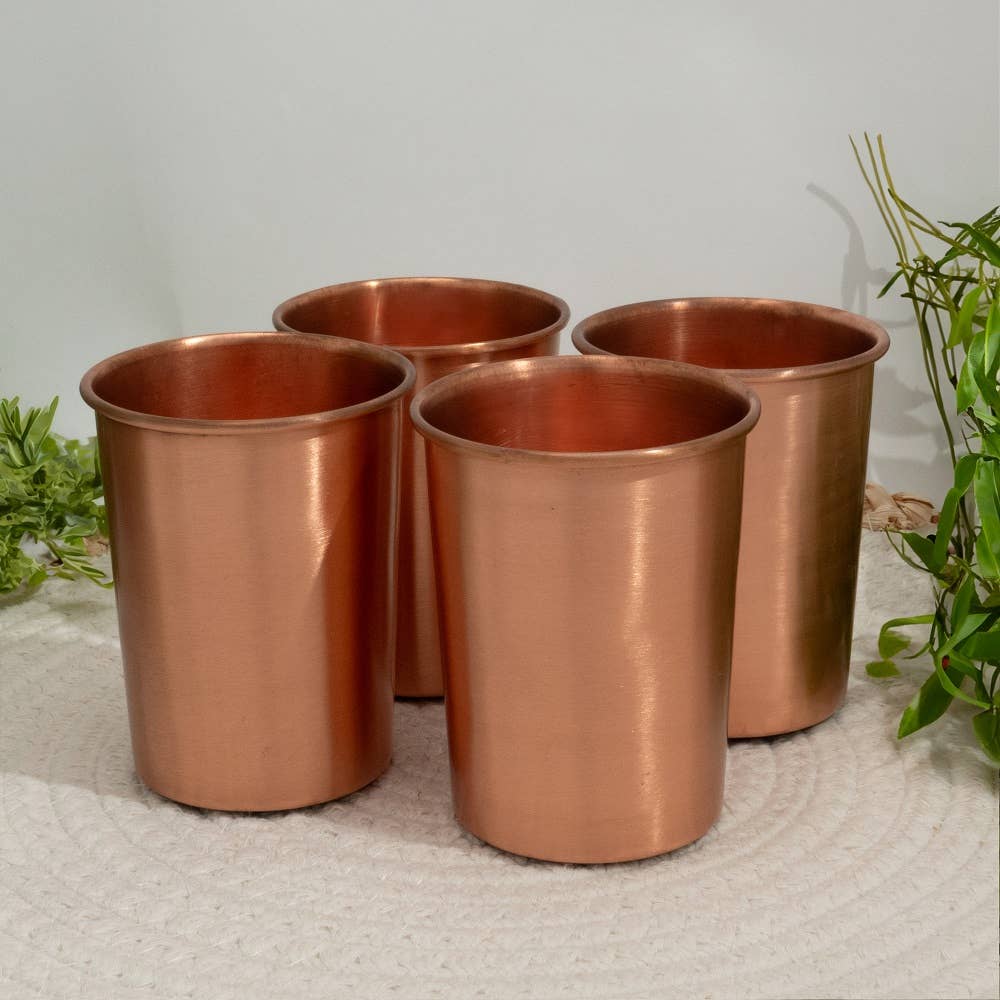 Käsintehty kuparinen juomasetti – 950ml pullo + 4 mukia