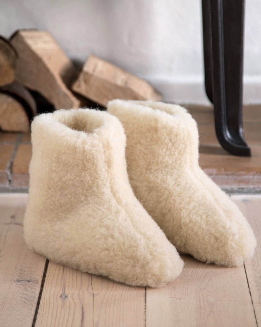The Cozy Sheep Merinotofflor, hög modell – Vit