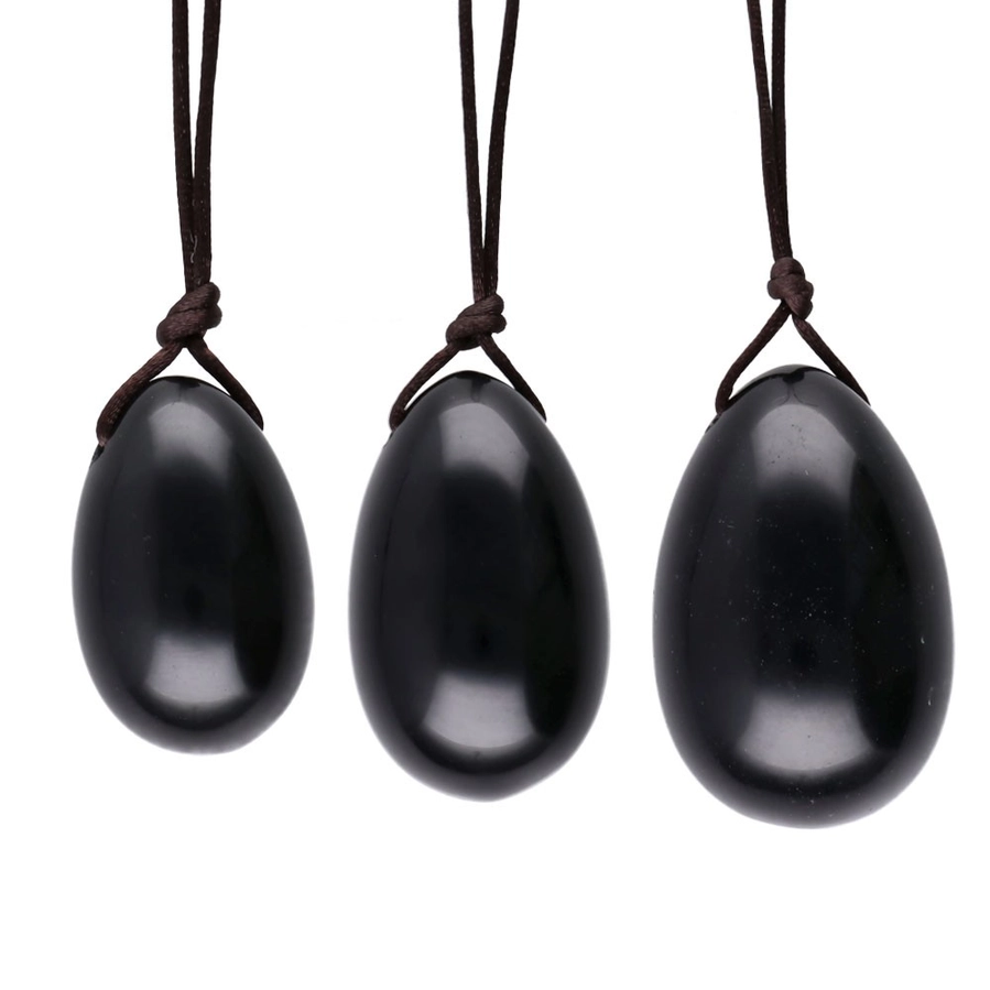 Yoni Obsidian S, M och L storlek, med snöre